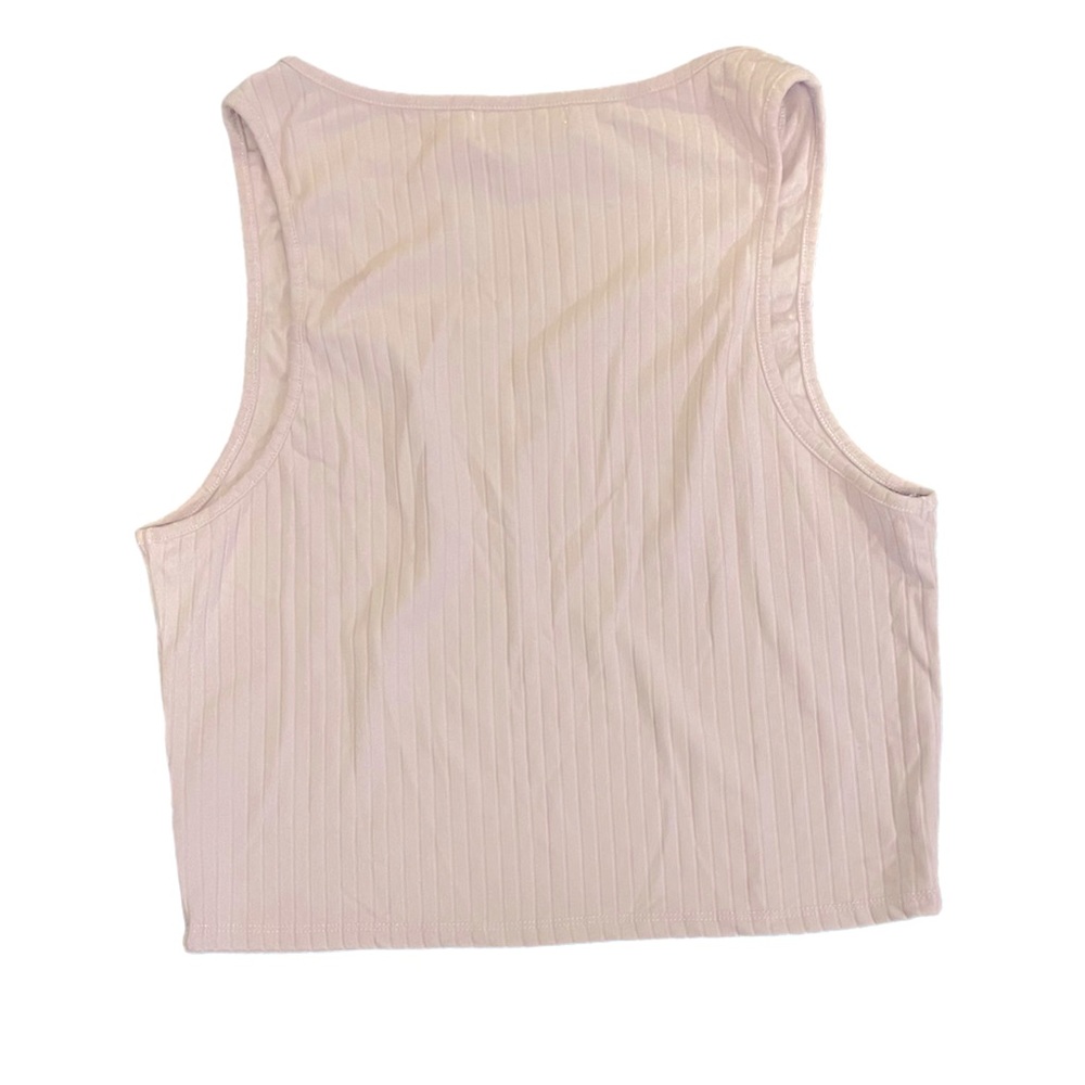 Cropped Tank Top - Picture 2 of 3